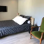 Studio For 2 People Only In Pool Villa